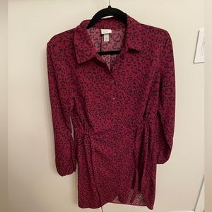 Burgundy leopard tie dress, size medium